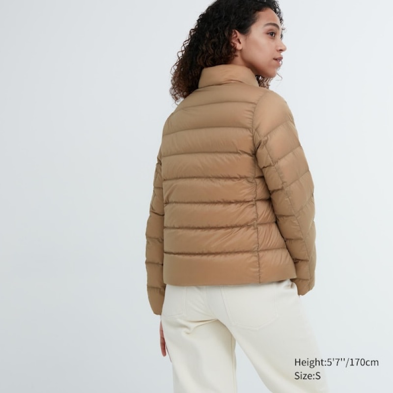 Uniqlo Ultra Light Down jackets Dame Beige | 0196-DTMJA